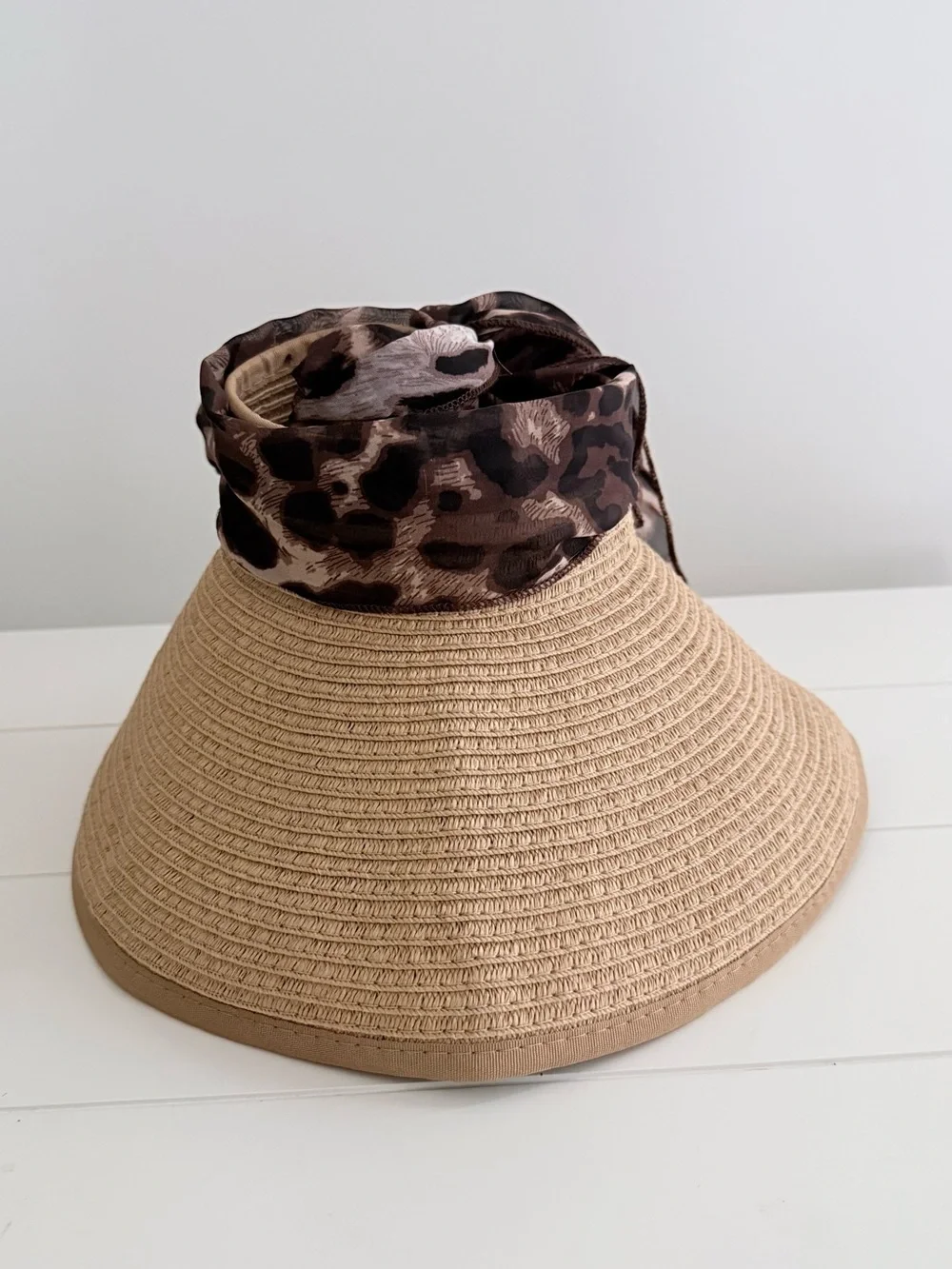 Packable Straw Full Visor with Brown Leopard Scarf Tie